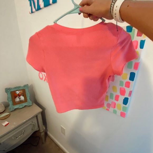 pink top - Picture 3 of 3